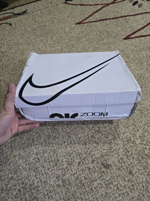 Кроссовки Nike zoom