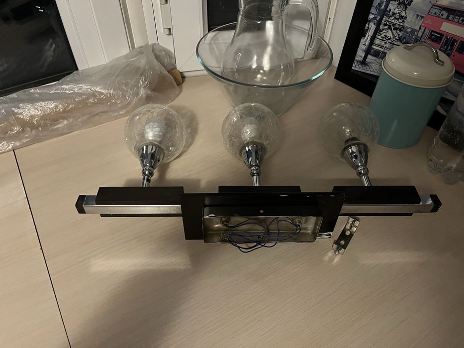 продам люстру в спальню