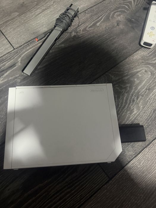 nintedo wii cu 2 knuckle si o maneta