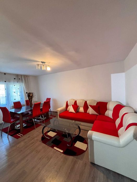 Vând apartament 4 camere decomandat, 79 mp, etaj 3/4 – Lupeni, Bărbăteni