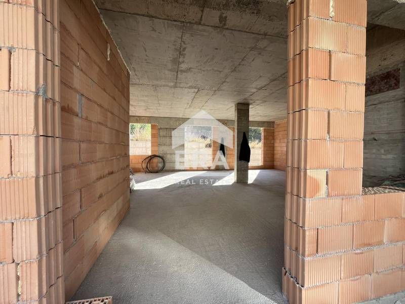 Продава се Магазин в Варна, Кайсиева градина - 77 кв.м за 1936 €/кв.м - Снимка #3