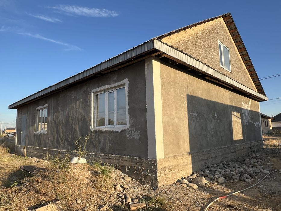 Үй сатылады мансардпен