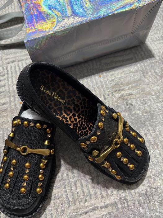 Абсолютно новые лоферы