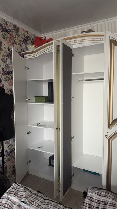 Продается шкаф из мдф