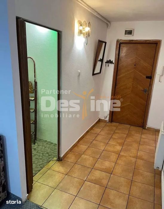 Inchiriez apartament 3 camere Zona Modern