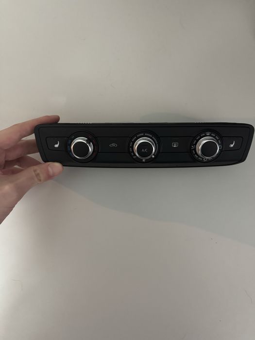 Panou clima Audi A3 8V