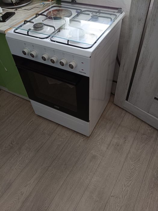 Продам плиту газ