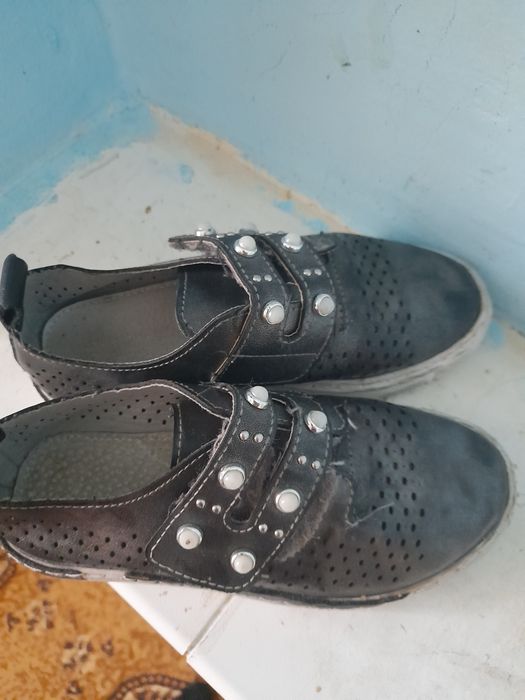 Обувь на девочку