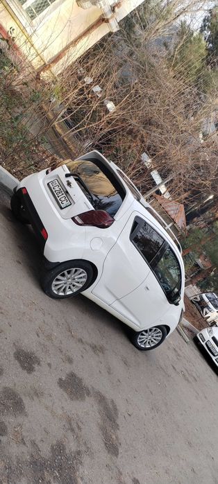 Продаётся Chevrolet Spark 2016 на механике.