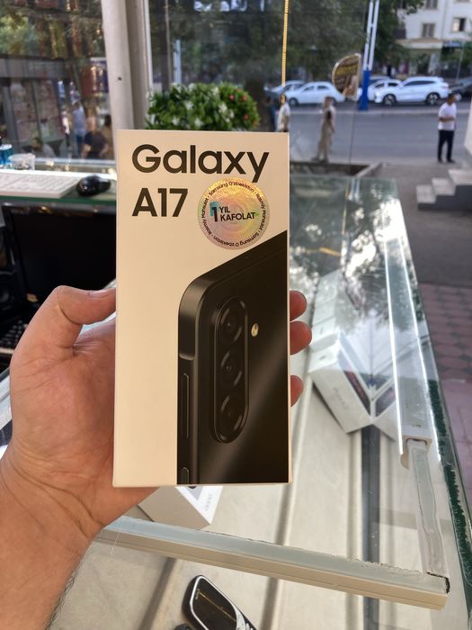Samsung A17 6+128 yengi