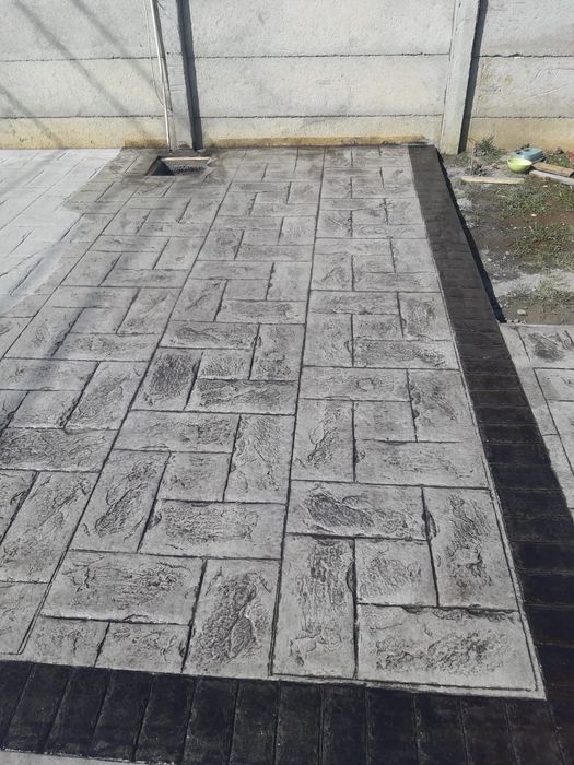 Pavaj din beton amprentat