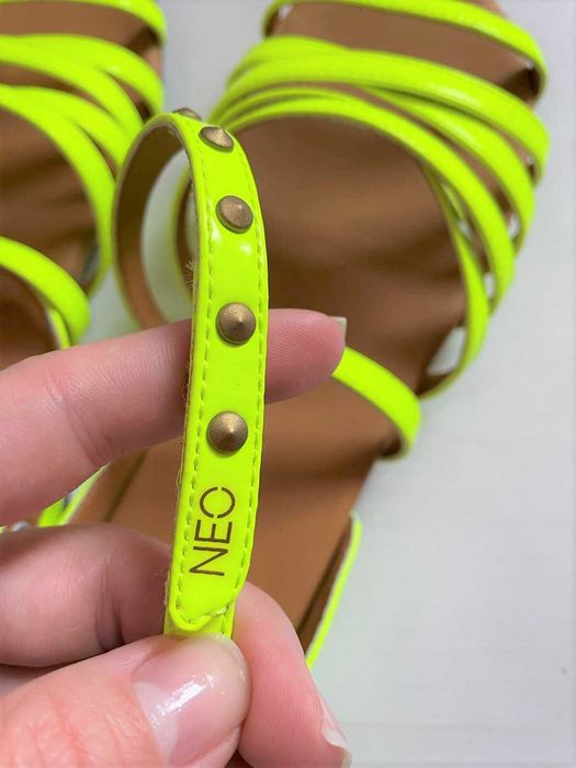 ADIDAS NEO нови ориг. сандали от Англия