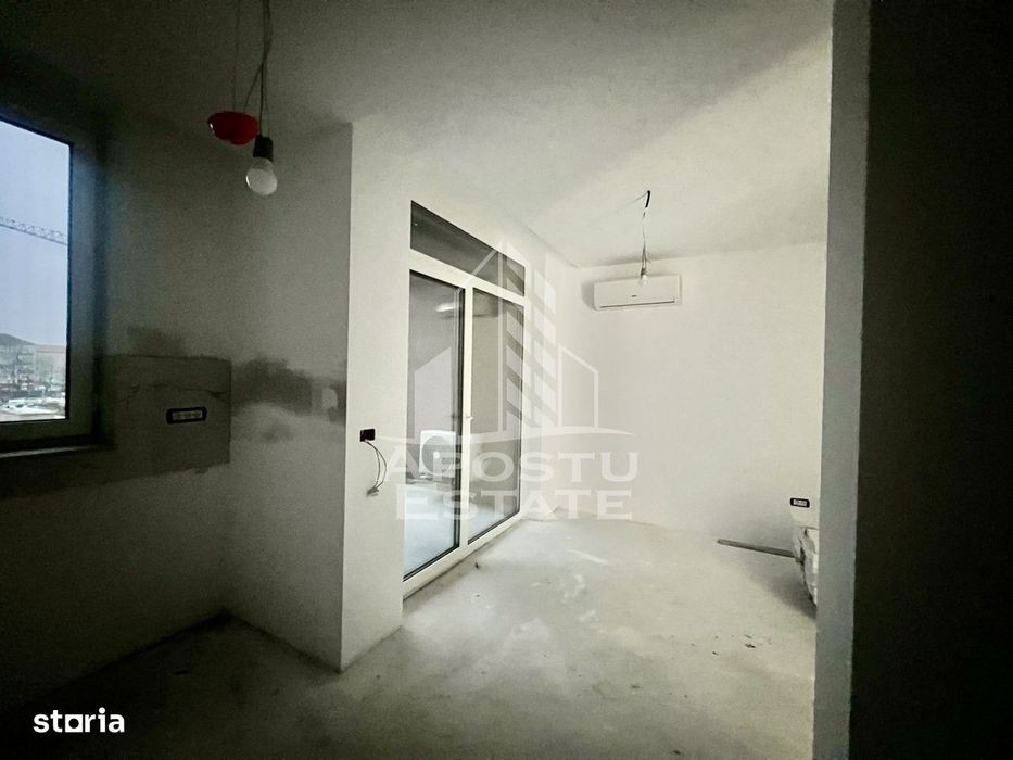 DE VANZARE Apartament doua camere cu gradina 10 mp