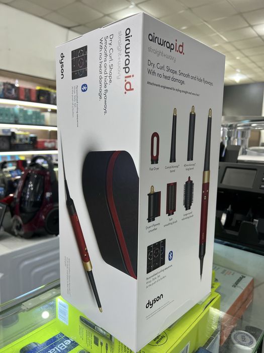 Новый мультистайлер и фен Dyson Airwrap id Straight+Wavy
