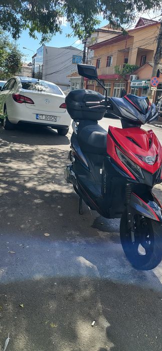 Scuter electric Storm cu sau fără Permis limitată 25km sau  60km la or