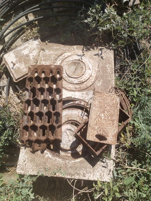 Пеш сатылады.