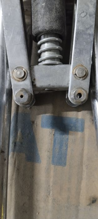 Заклепачник ручной(клепатель)