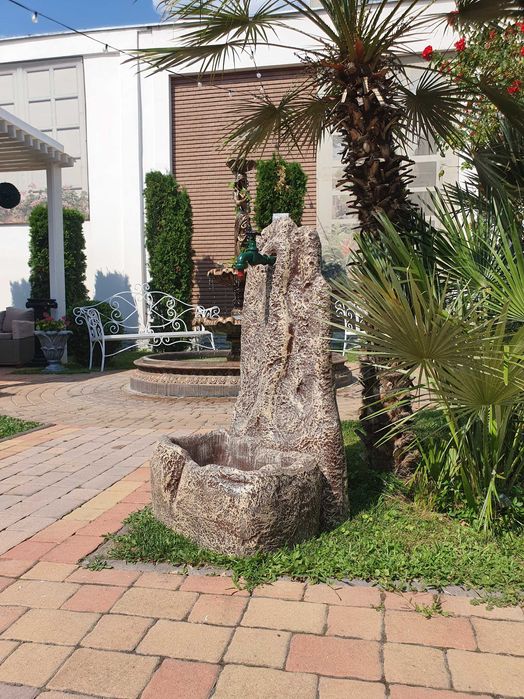 Cișmea din beton,pompa beton,cismea din beton,robinet apa