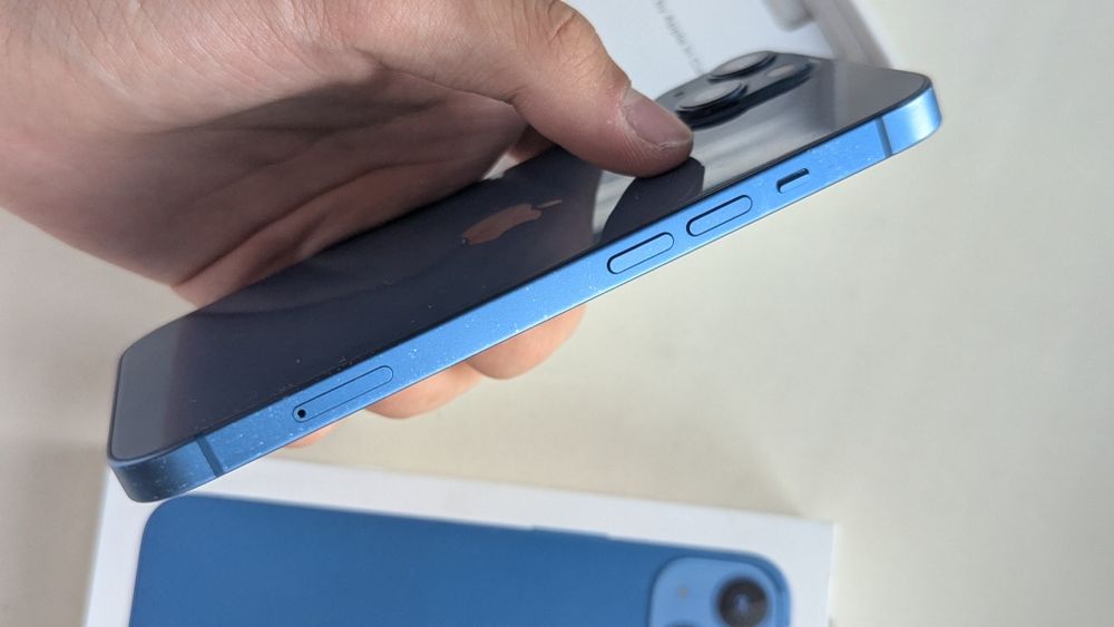 iPhone 13 256Gb Blue