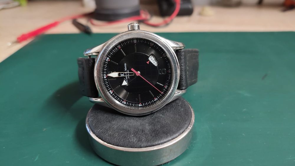 Продам часы Швейцарские