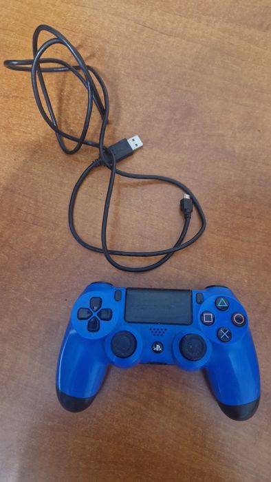 Продам джойстик оригинальный