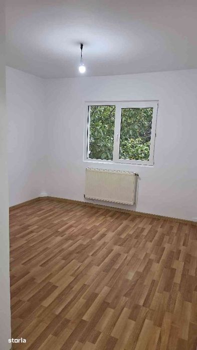 Apartament 3 camere decomandate zona Narcisa str Republicii nr 15