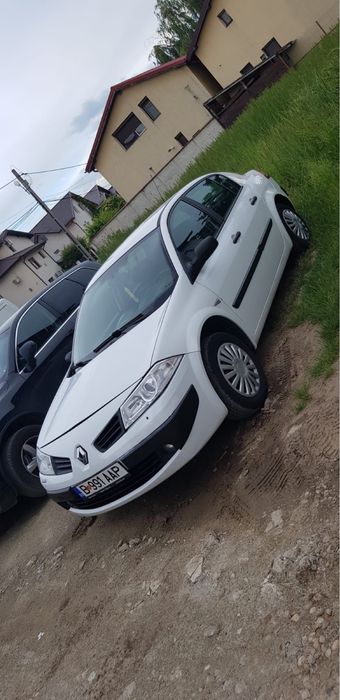 Bara fata megan 2 facelift faruri piese megan 2 2007
