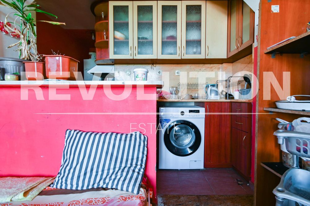 Дава се под наем Двустаен апартамент в София, Модерно предградие - 80 кв.м за 460 € - Снимка #2