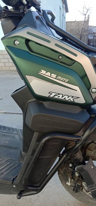 Мопед танк басс скутер