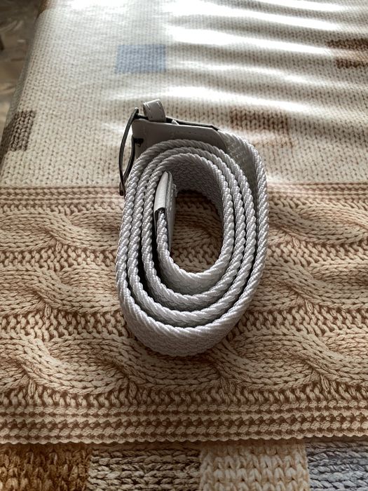 Ремень белый новый