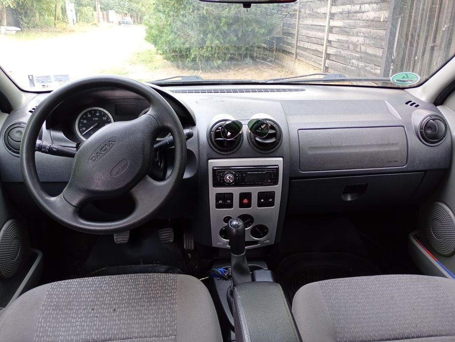 Vând Dacia Logan MCV (2007) – 1.6 Benzina 16V  Bulgaria
