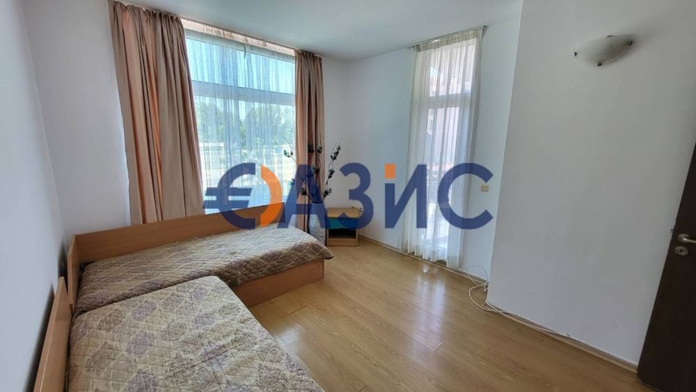 Продава се Тристаен апартамент в к.к. Слънчев бряг - 86 кв.м за 1134 €/кв.м - Снимка #9