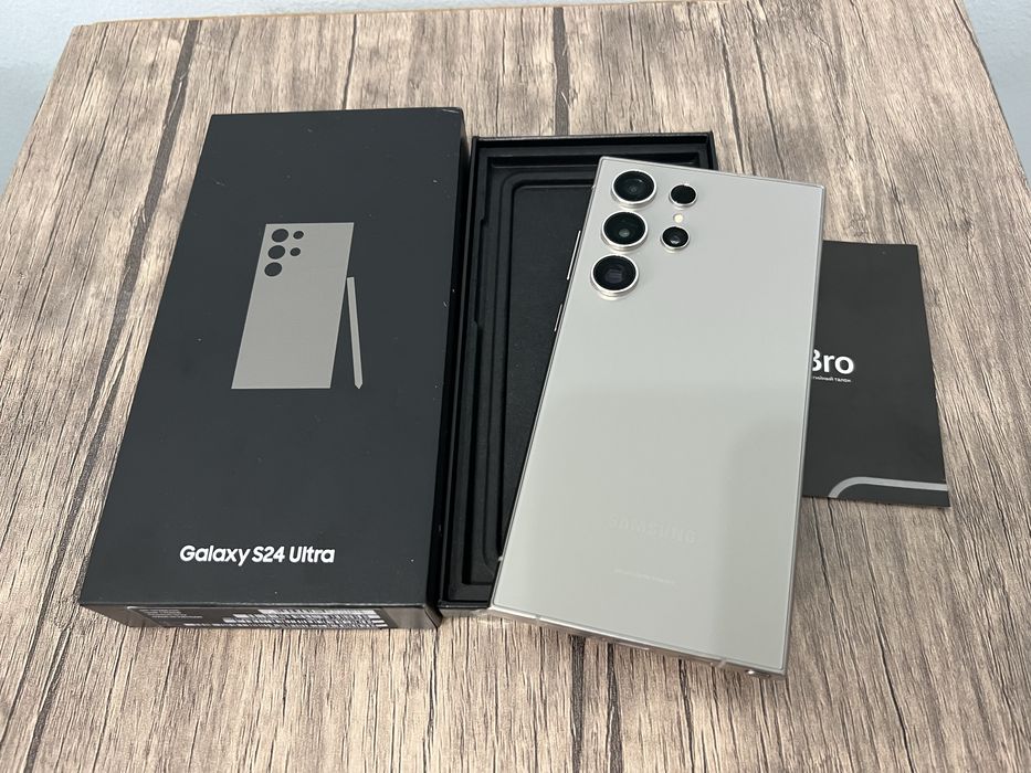 Идеал Samsung Galaxy S24 Ultra 12/256GB Dual Sim
