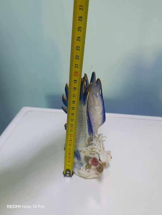 Порцеланова статуетка