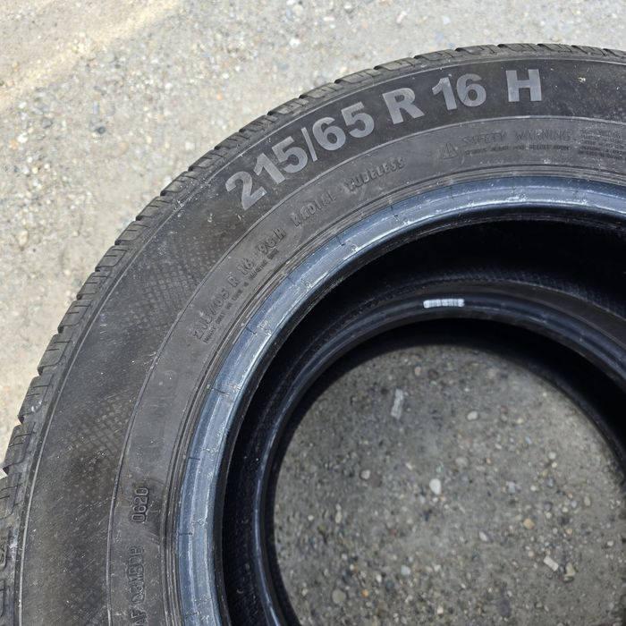 2x 215/65/16 VARA SEMPERIT 2020 Stare impecabila