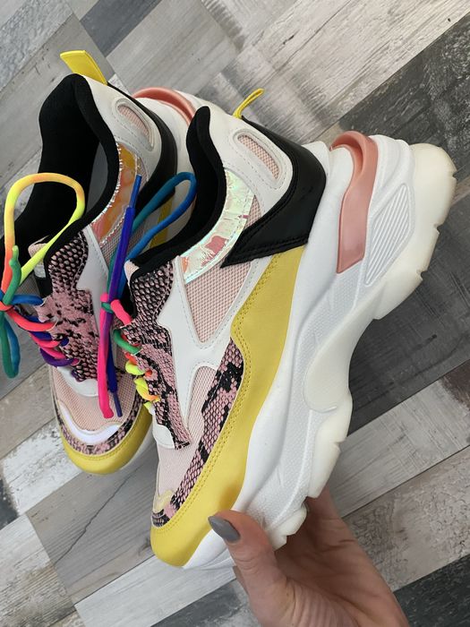 Дамски сникърси 40 номер