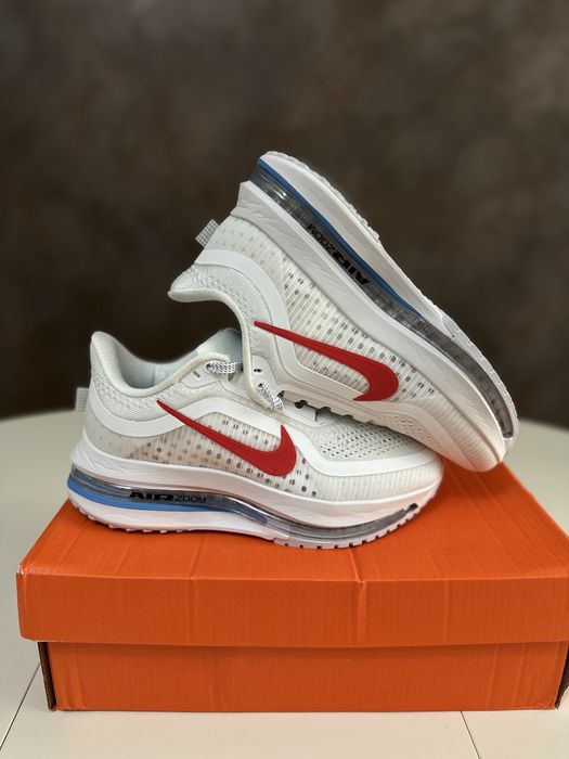 Нови дамски маратонки Nike Pegasus premium - 37 size