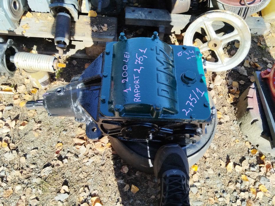 Reductor tractor motocultor tocătoare resturi gradina