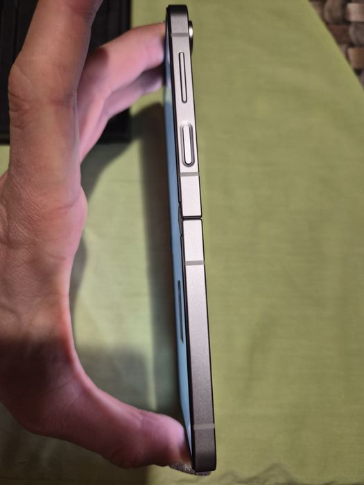 Samsung galaxy z flip 6