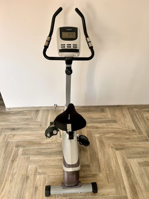 Bicicleta fitness Kondition BMG-5700 ideală pentru acasă