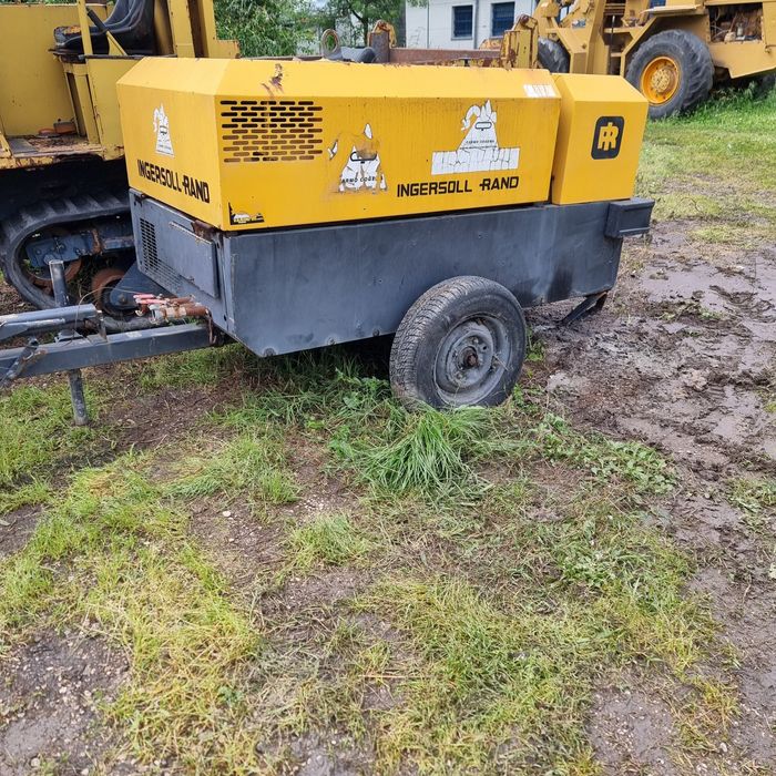 Motocompresor ingersoll rand 5,5m3