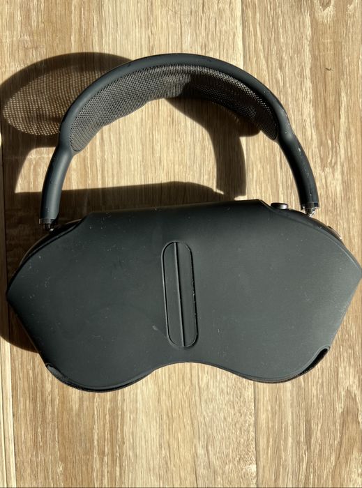 Оригинални Apple Airpods Max (Lightning)