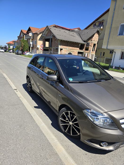 Mercedes -Benz B class