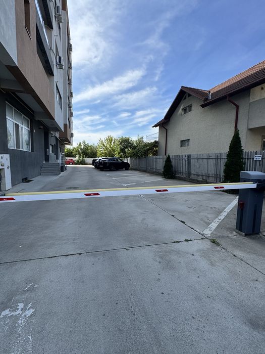 Inchiriez apartament