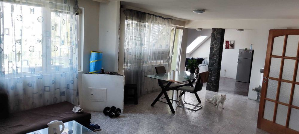 Продава се Тристаен апартамент в София, Студентски град - 164000 кв.м за 2 €/кв.м - Снимка #18