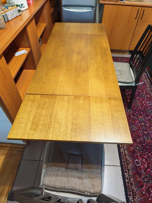 Mobilier Bucatarie, masa bucatarie si 2 scaune