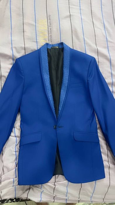 Кастюм брюк сотилади 1 ой алдин туйима гундуз гуни гйилган ходати тоза