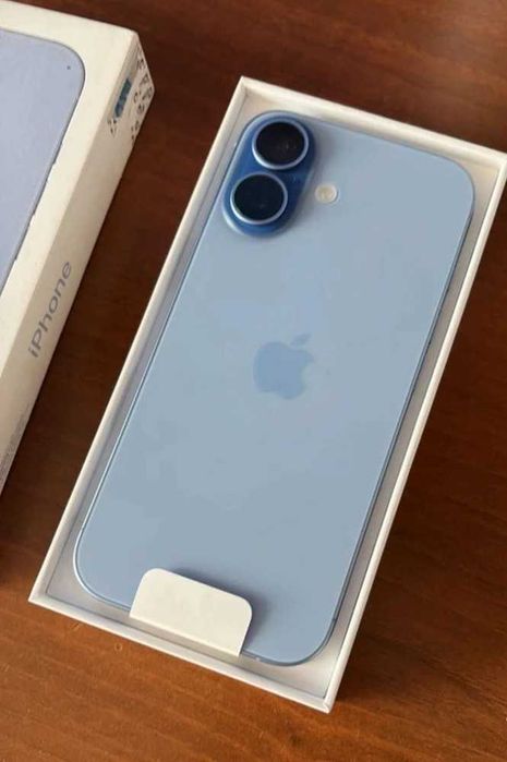 Iphone 17 Голубой