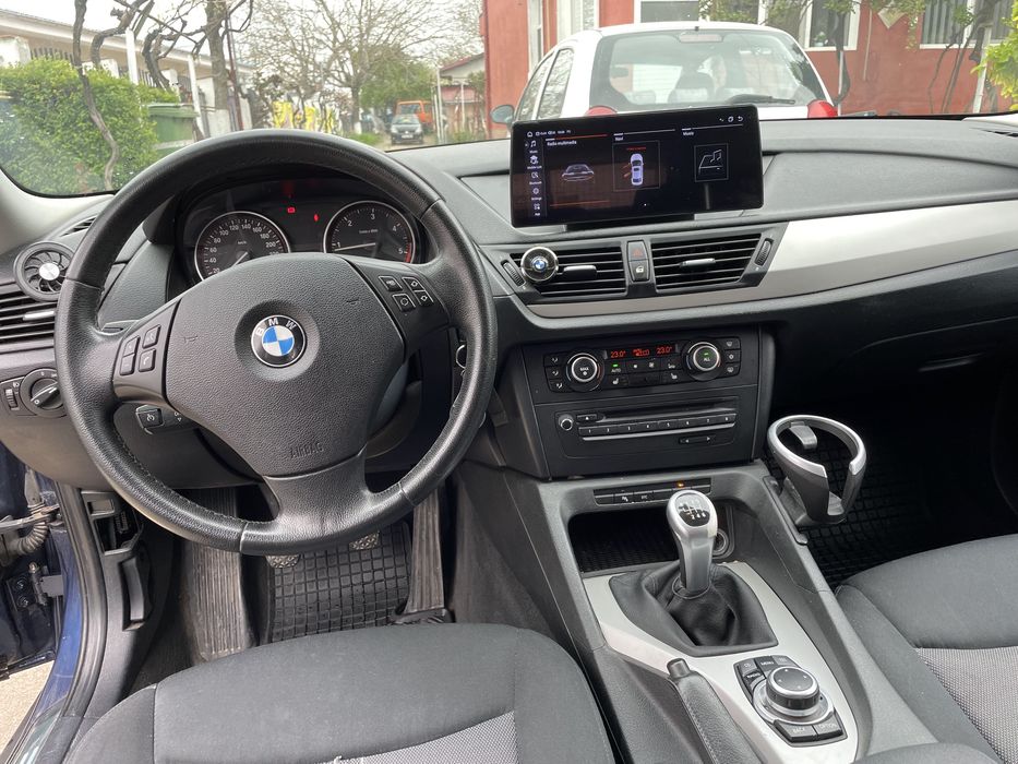 Vand sau Schimb Bmw X1 E84 2.0d 2010