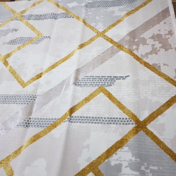 Ковёр новый  200×300.
